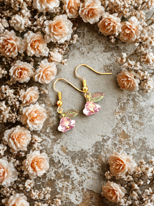 Tiny glass flower earrings - pink